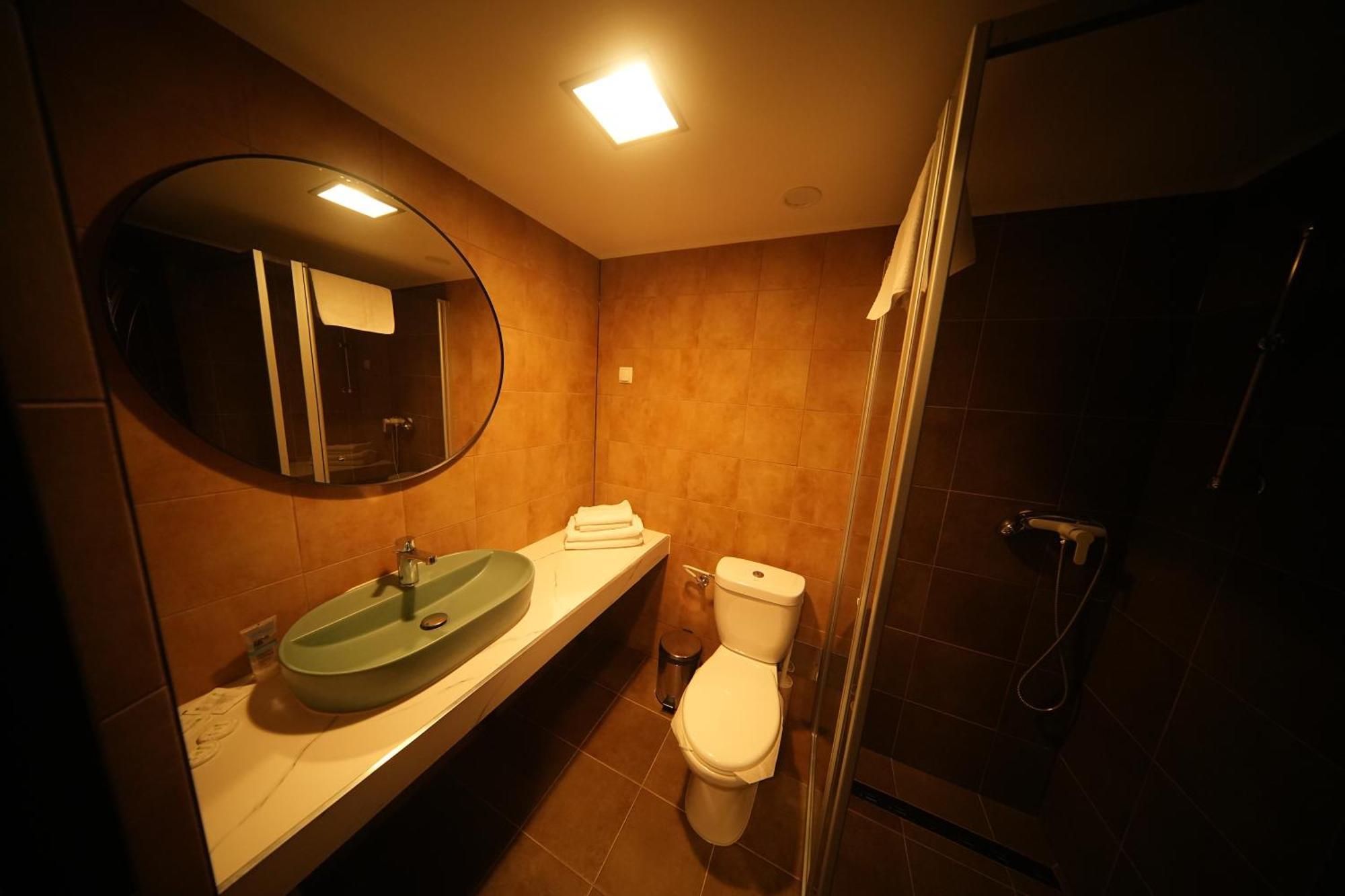 Hotel Bucovina ซูชาวา ภายนอก รูปภาพ