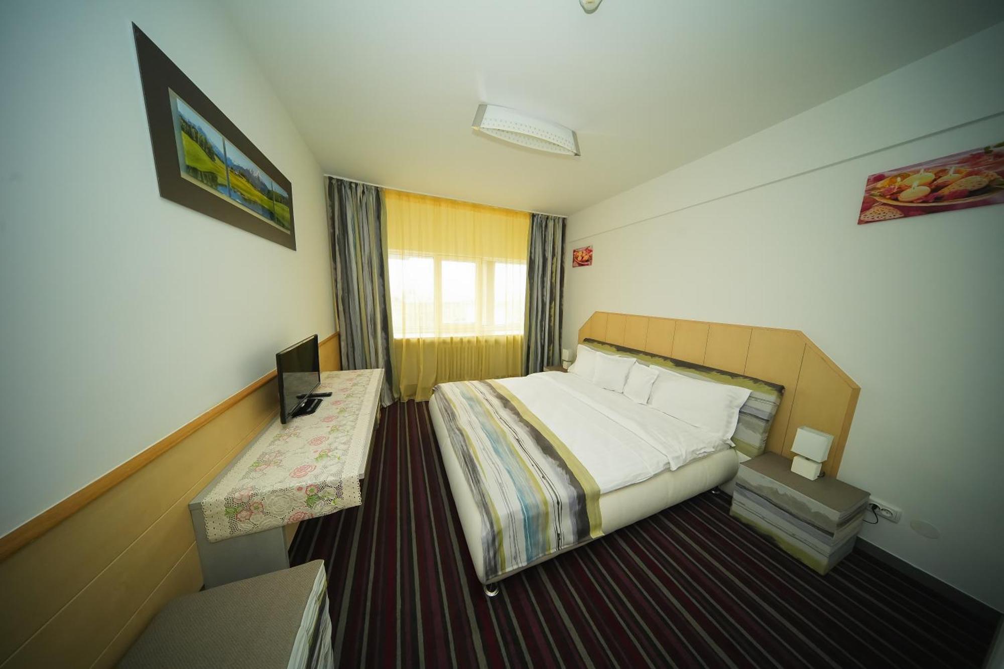 Hotel Bucovina ซูชาวา ภายนอก รูปภาพ