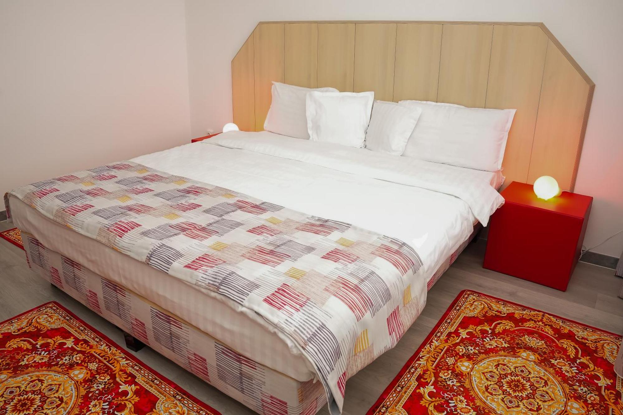 Hotel Bucovina ซูชาวา ภายนอก รูปภาพ