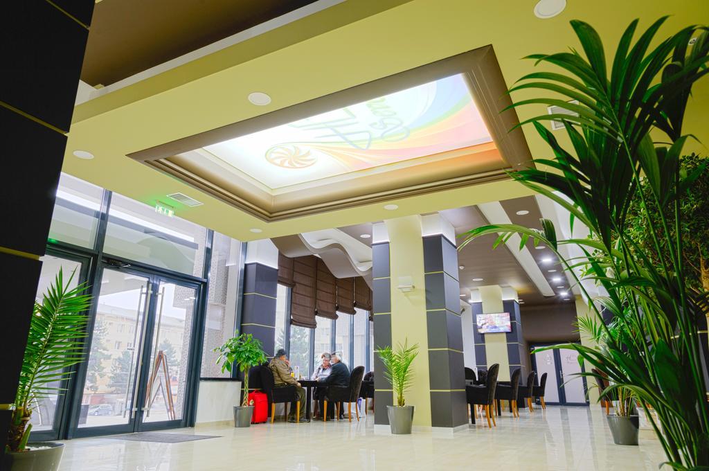 Hotel Bucovina ซูชาวา ภายนอก รูปภาพ